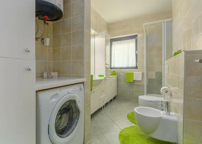 Luxury Lella Apartmán *