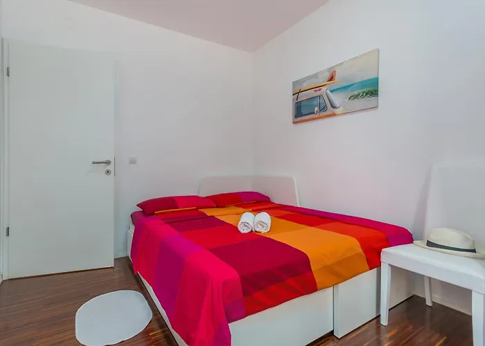 Luxury Lella Apartmán *